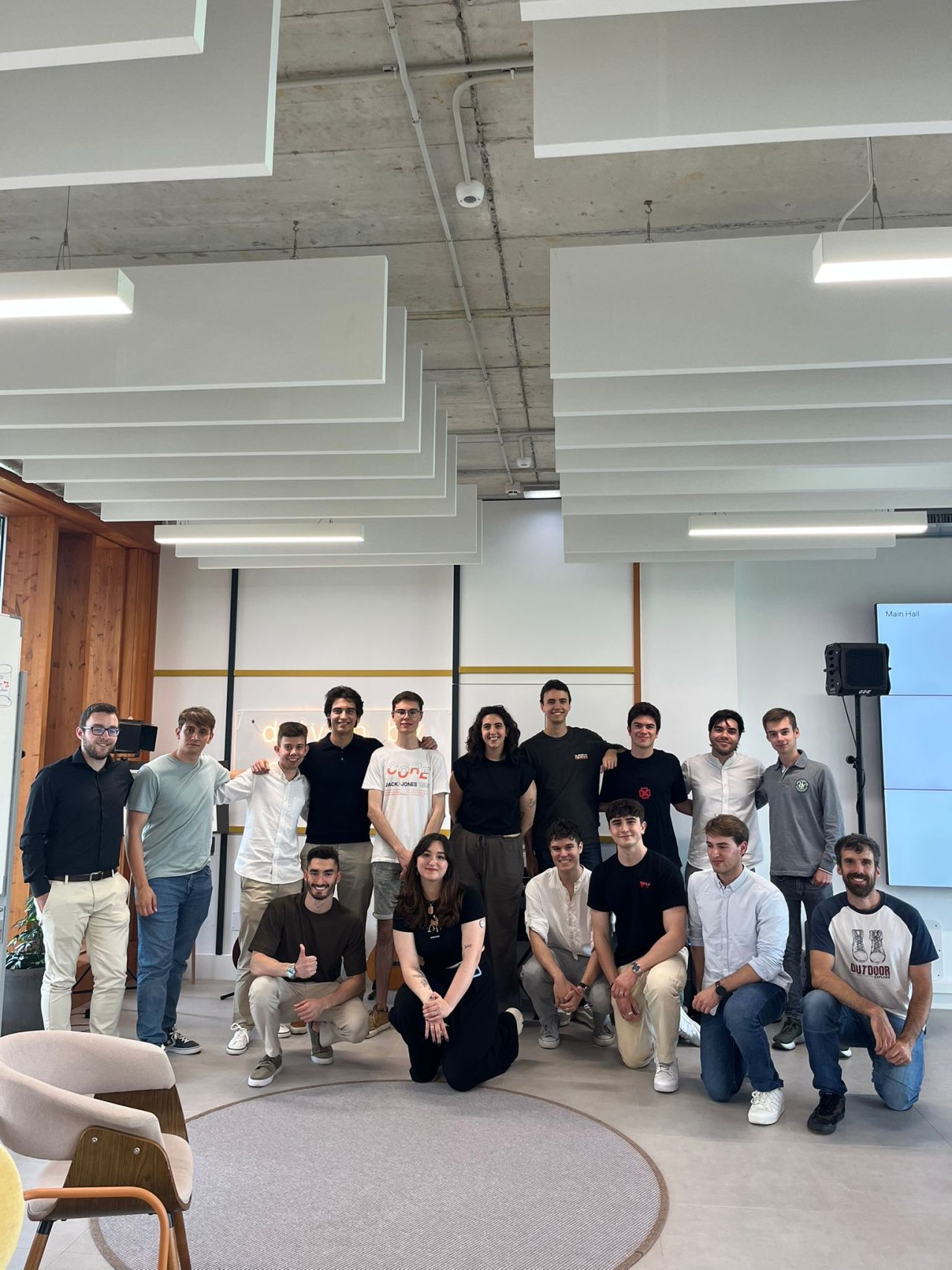 Photo with the participants